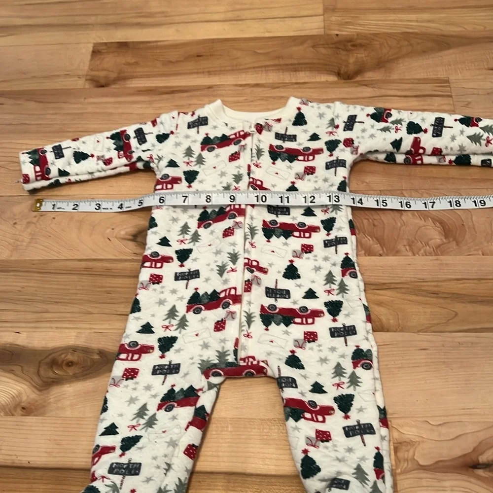Chick Pee Christmas Quilted Onesie w/matching hat